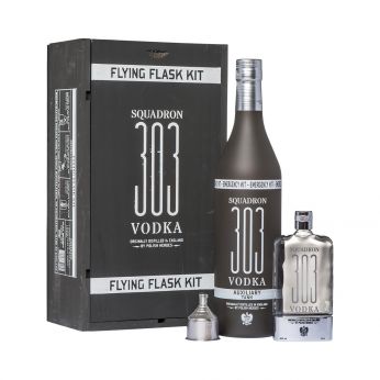 Squadron 303 Vodka Flying Flask Kit mit Auxiliary Tank, Flachmann und Trichter 70cl